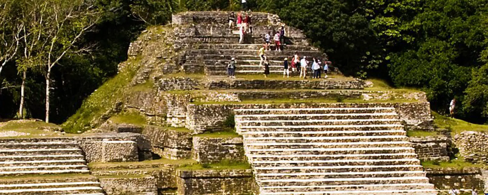 Belize — ảnh minh hoạ cho bài Belize — nước Trung Mỹ duy nhất dùng tiếng Anh, luật theo mô hình Anh